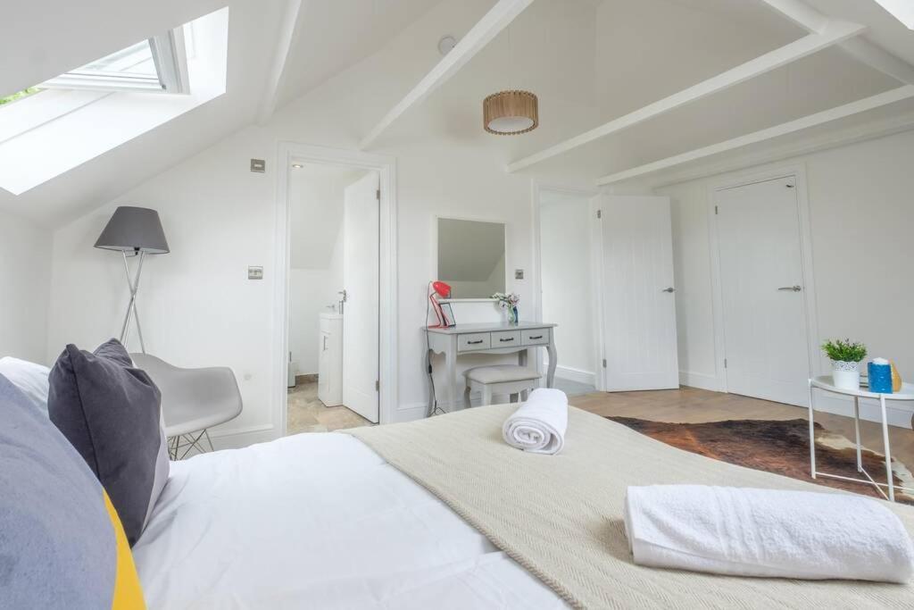 Gorgeous Luxury Chalet, New Forest & Coast & Hordle Exterior foto